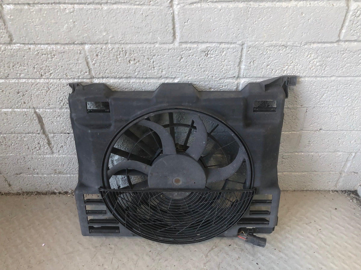 Range Rover L322 Air Con Conditioning Fan Assembly 3.6 TDV8 PGF500330