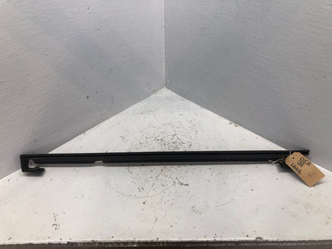 Discovery 2 Weather Strip Seal Off Side Rear Window Trim Land Rover 1998 to 2004