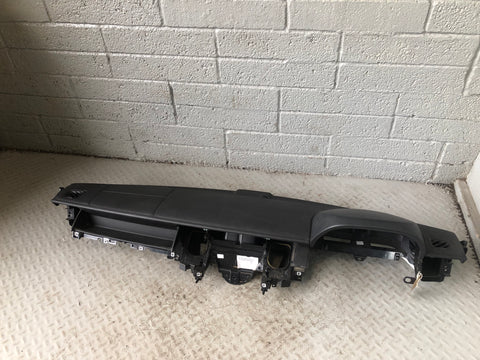 Discovery 4 Dashboard Black Sat Nav Land Rover 2009 to 2016 D27056