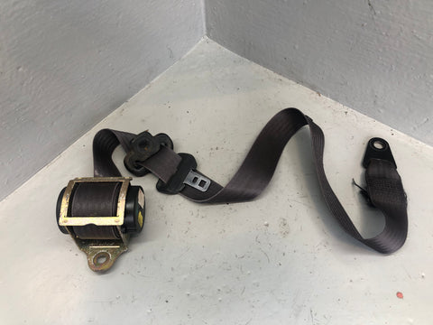 Discovery 2 Seat Belt Assembly Off Side Front in Grey Land Rover 1998 to 2004