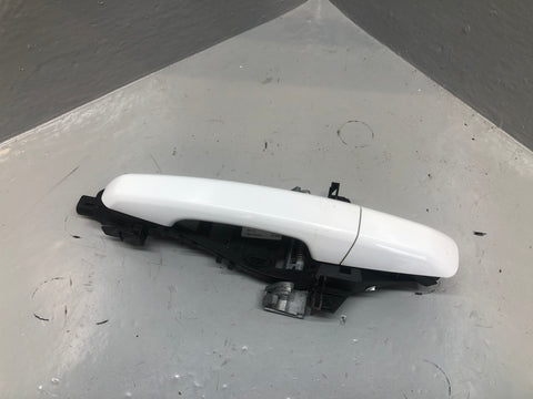 Range Rover Evoque Door Handle Exterior Near Side Front Fuji White L538