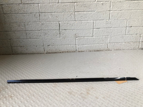 Range Rover Sport Window Weather Strip External Off Side Front Black L494