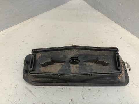 Discovery 2 Lower Light Off Side Rear Indicator Land Rover 1998 to 2002