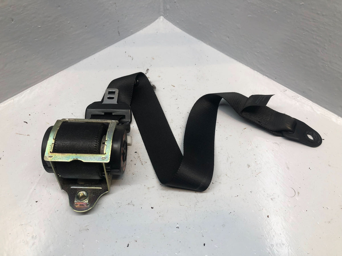 Freelander 1 Seat Belt Off Side Front in Black 5 Door Land Rover 1998 to 2006
