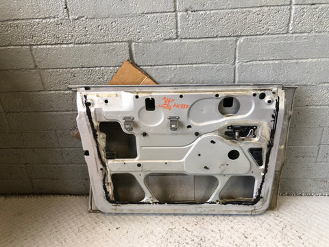 Discovery 2 Door Near Side Front Zambesi Silver 737 Land Rover 1998 to 2004