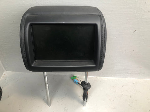 Range Rover Evoque Head Rests Pair With Screens Black Leather With Remote Kit