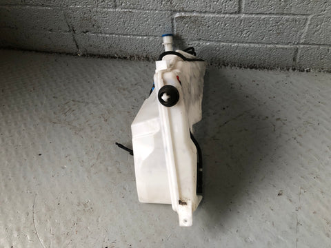 Range Rover Sport Windscreen Washer Fluid Tank Reservoir Pumps L494 CPLA17B613AH