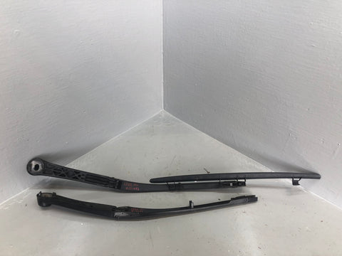 Range Rover L322 Front Windscreen Wiper Arms Pair 2010 to 2013