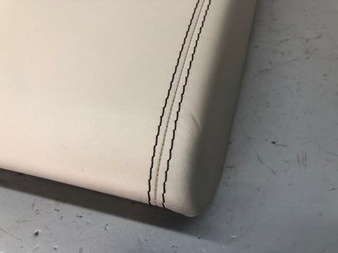 Range Rover Evoque Centre Console Armrest Lid in Ivory L538 L20015