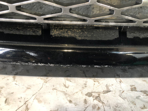 Range Rover Sport Front Grille Facelift in Blackj and Silver 2009 to 2013 J14106