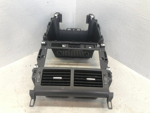 Discovery Sport Air Vents Dashboard Centre L550 Land Rover 2014 to 2019