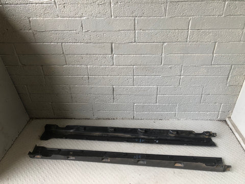Freelander 2 Sill Cover Trims Pair Land Rover 2006 to 2014 Black Plastic D08066