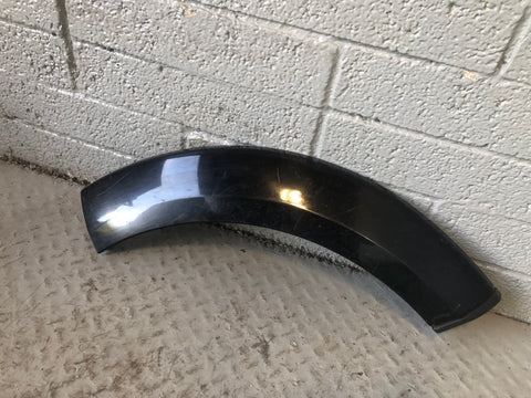 Discovery 4 Wheel Arch Trim Rear Quarter Left Santorini Black Land Rover D13086