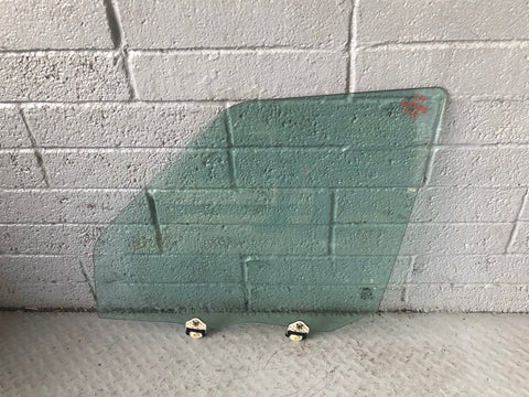 Discovery 4 Window Glass Near Side Front Door Land Rover 2009 to 2016 D03086