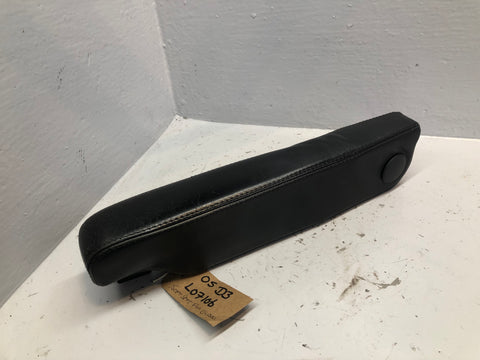 Discovery 3 Armrest Black Leather Off Side Front Drivers Land Rover L07106