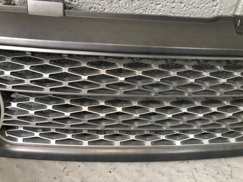 Range Rover L322 Grille Front Facelift Grey Land Rover 2006 to 2010 K11056