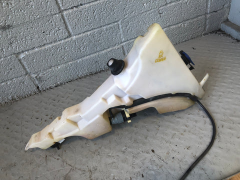 Jaguar XF Windscreen Washer Tank Bottle Reservoir with 2 Pumps X250 2011 to 2015