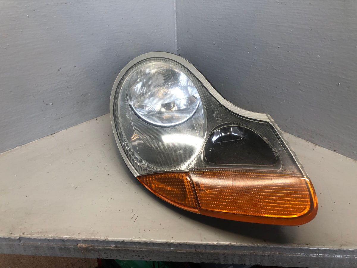 Porsche Boxster 986 Headlight Off Side Right RHD 986 631 032 11 1996 to 2002