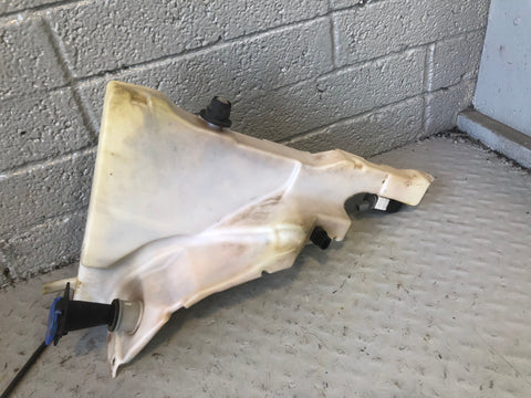 Jaguar XF Windscreen Washer Tank Bottle Reservoir with 2 Pumps X250 2011 to 2015