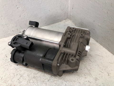 Air Suspension Compressor AMK Style Discovery 3 4 Range Rover Sport C03096B