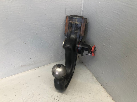 Range Rover Sport Discovery 3 4 Tow Bar Detachable New Lock and Keys
