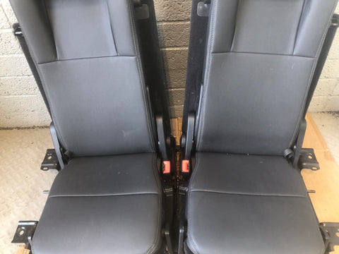 Discovery 4 Seats Rear 3rd Third Row in Black Land Rover 2009 to 2016 L10076