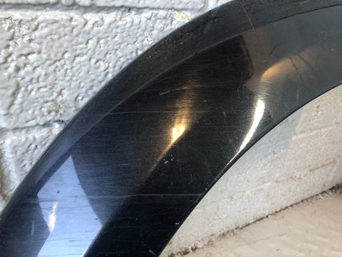Discovery 4 Door Arch Trim Near Side Rear Sumatra Black Land Rover