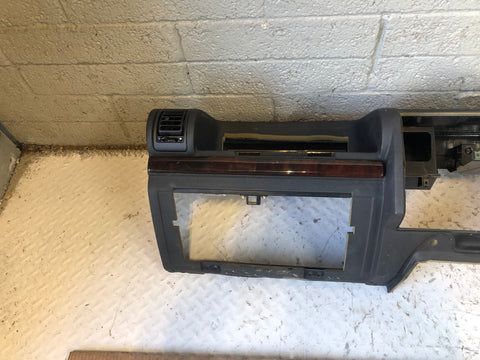 Discovery 2 Dashboard Facelift in Black with Wood Trim 2002 to 2004