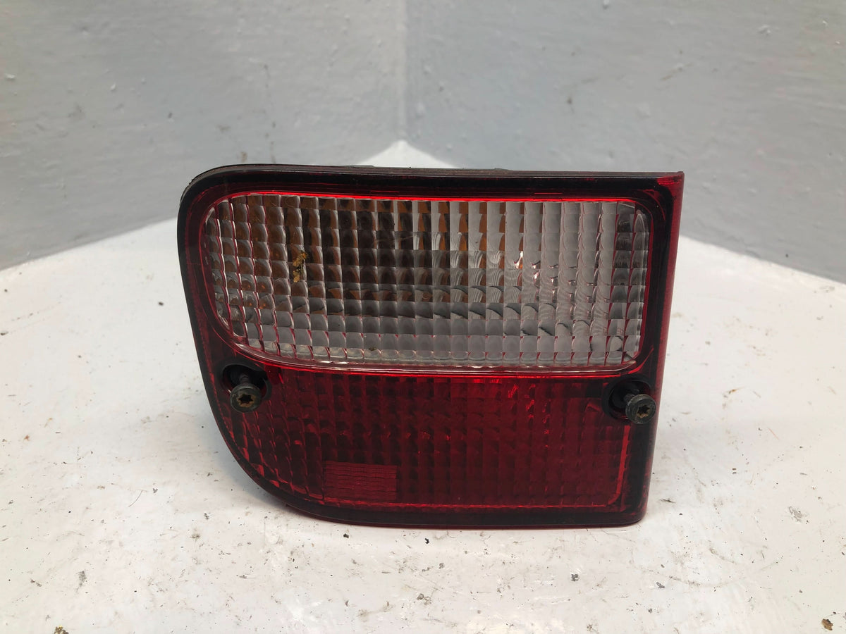 Freelander 1 Rear Light Near Side Indicator Bumper Clear Land Rover 2004 to 2006