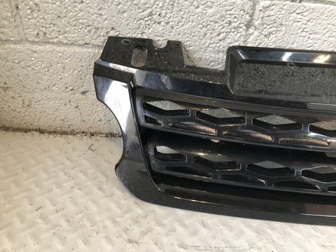 Range Rover Sport Grille Front in Black Pre-Facelift L494 2014 to 2018