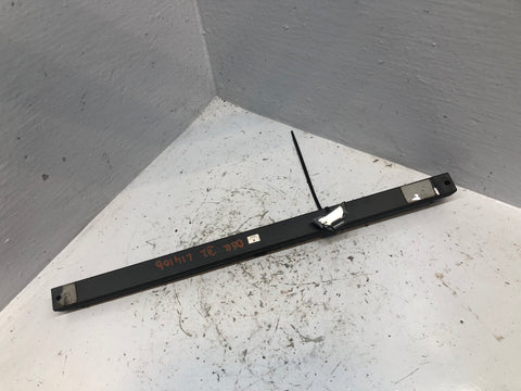 Discovery 2 Rear Window Blind Off Side 1998 to 2004 Land Rover