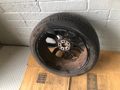 Range Rover Evoque Alloy Wheel and Tyre 20" 245/45ZRF20 L538 L03066A