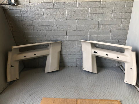 Discovery 2 Window Surround Trim Pair Rear Boot Land Rover 7 Seat L20076