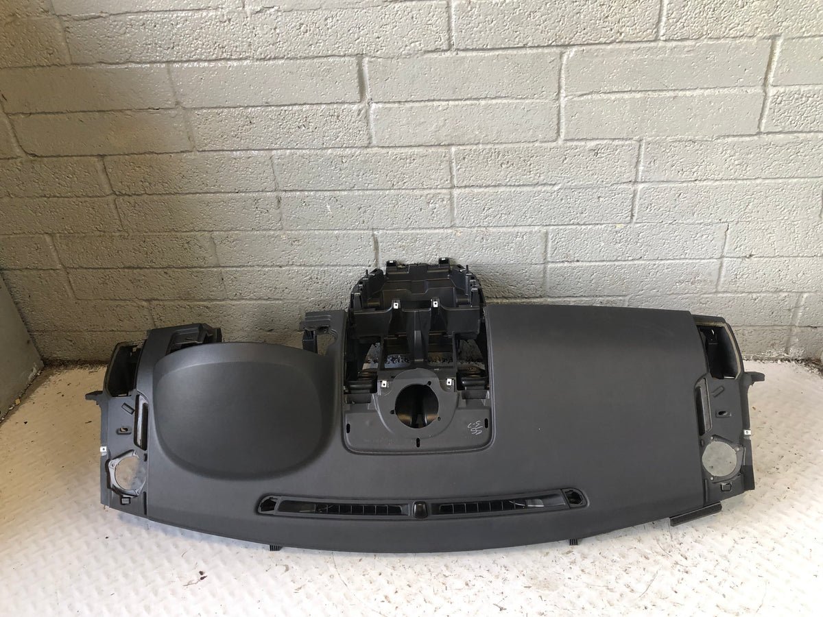 Freelander 2 Dashboard Black Sat Nav LR038081 Land Rover 2006 to 2014