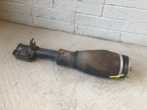 Range Rover L322 Air Suspension Strut Off Side Front 2006 to 2010 D01076