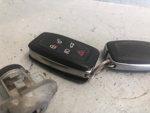 Discovery 4 Key Remotes and Blade with Door Lock Land Rover 2009 to 2014 L10076