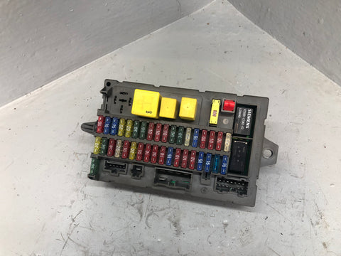 Discovery 2 Fuse Box Under Dash YQE103320 Land Rover 1998 to 2004