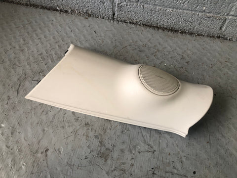 Range Rover L322 D Pillar Trim Speaker XQM000400 Ivory Off Side 2006 to 2013