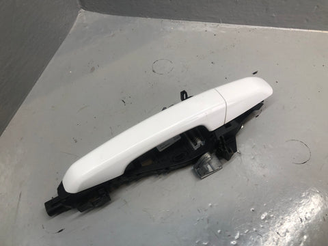 Range Rover Evoque Door Handle Exterior Near Side Front Fuji White L538