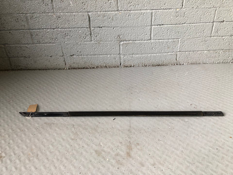 Range Rover Sport Window Weather Strip External Near Side Front Black L494