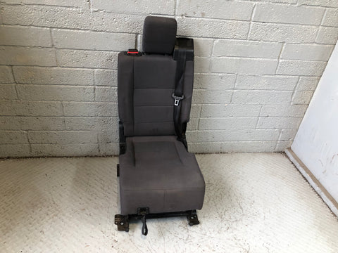 Discovery 3 Seats Rear Middle Row in Grey Cloth Land Rover 2004 to 2009 L03096