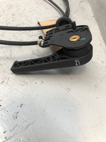 Discovery 4 Bonnet Release Cable and Catches with Lever Land Rover 2009 to 2016