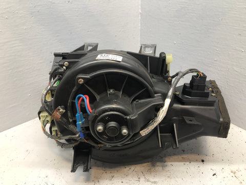 Discovery 2 Heater Blower Motor Assembly JNB000070 Land Rover L318 1998 to 2004
