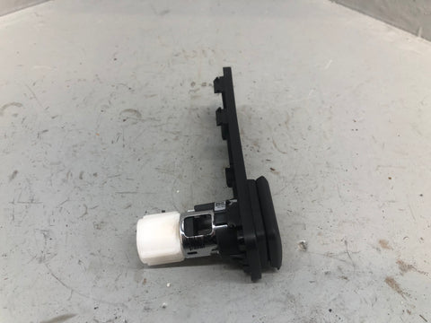Discovery Sport 12V Port FK72 15K040 CA 2014 to 2019 L550 Land Rover