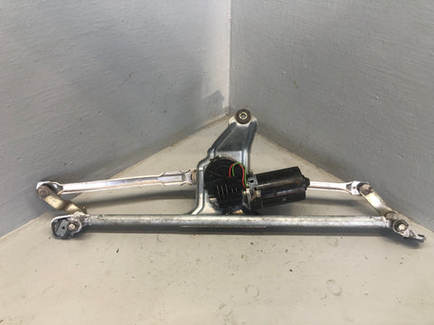 Porsche Boxster S Front Wiper Motor and Linkage Assembly 986 1996 to 2004