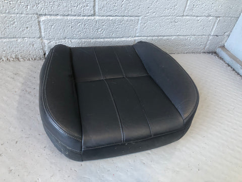 Freelander 2 Seat Base Leather Front Right Heated Land Rover 2011 to 2014 L05086