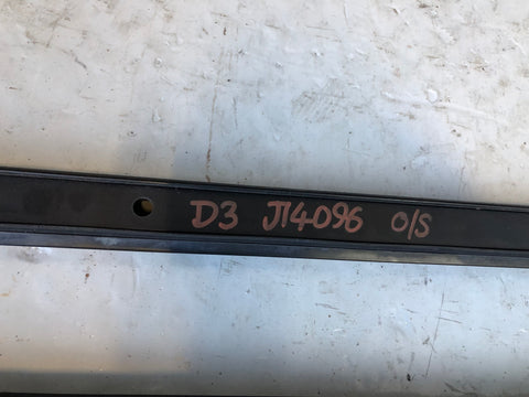 Discovery 3 Roof Rails Three Quarter Length Roof Bars Land Rover J14096