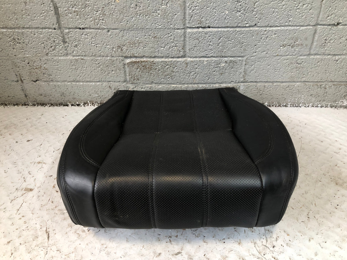 Range Rover L405 Seat Base Front Off Side Leather Black 2013 to 2017 K21015