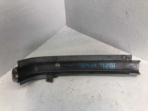 Discovery 2 Headlight Trim Off Side Charleston Green Land Rover 1998 to 2002