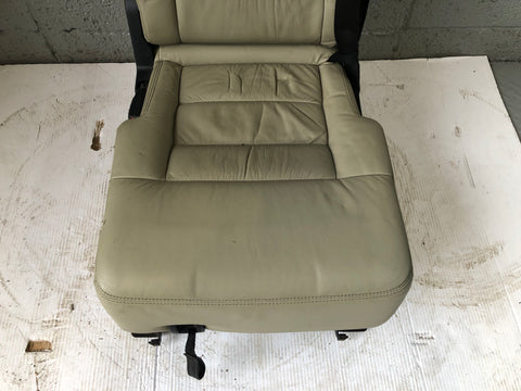 Discovery 4 Seats Rear 2nd Second Row in Almond Land Rover 2009 to 2016 J26086